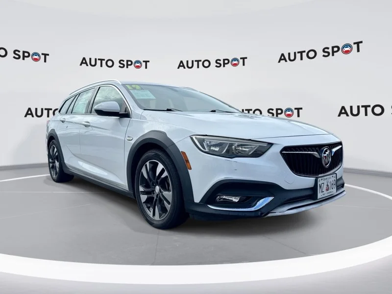 2019 Buick Regal Preferred AWD's photo