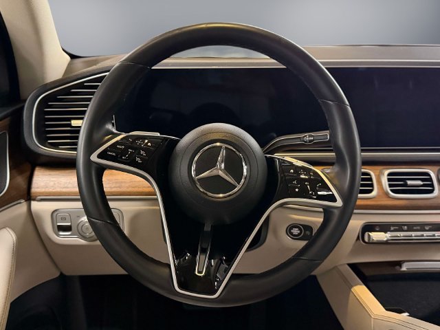 Certified Used 2025 White Mercedes-Benz GLE 350 image 22