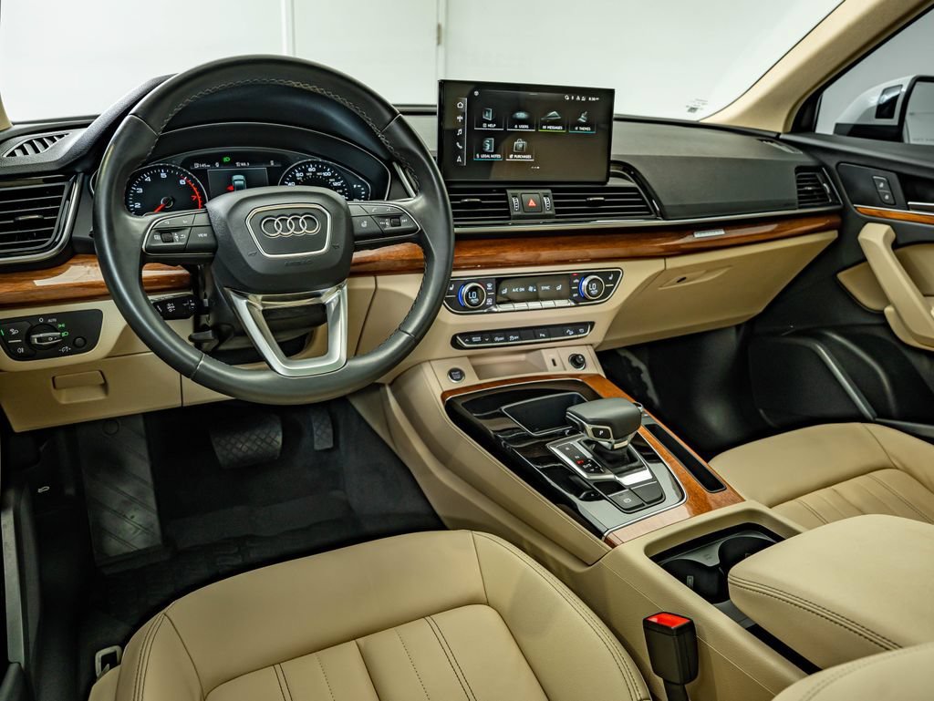Used 2023 Glacier White Metallic Audi 45 S line Premium image 32