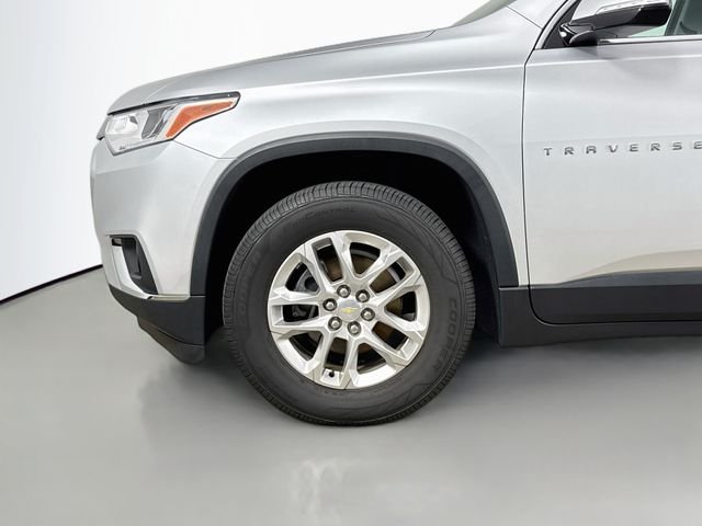 Used 2020 Silver Chevrolet LT image 31