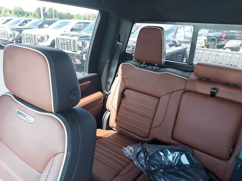 2026 GMC Sierra 2500HD Denali Ultimate - Photo 12