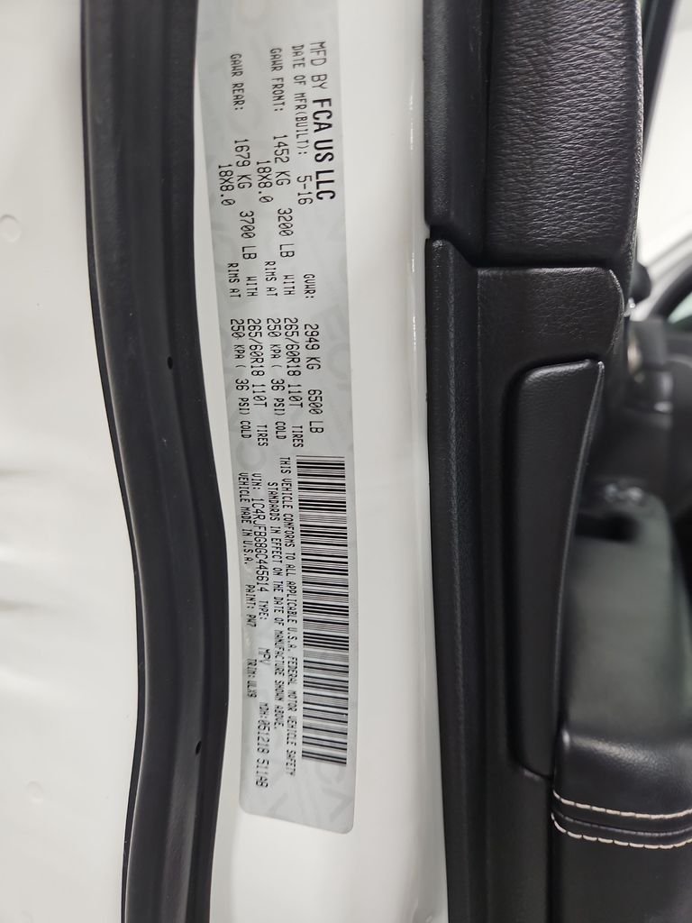 Used 2016 White Jeep Limited image 31