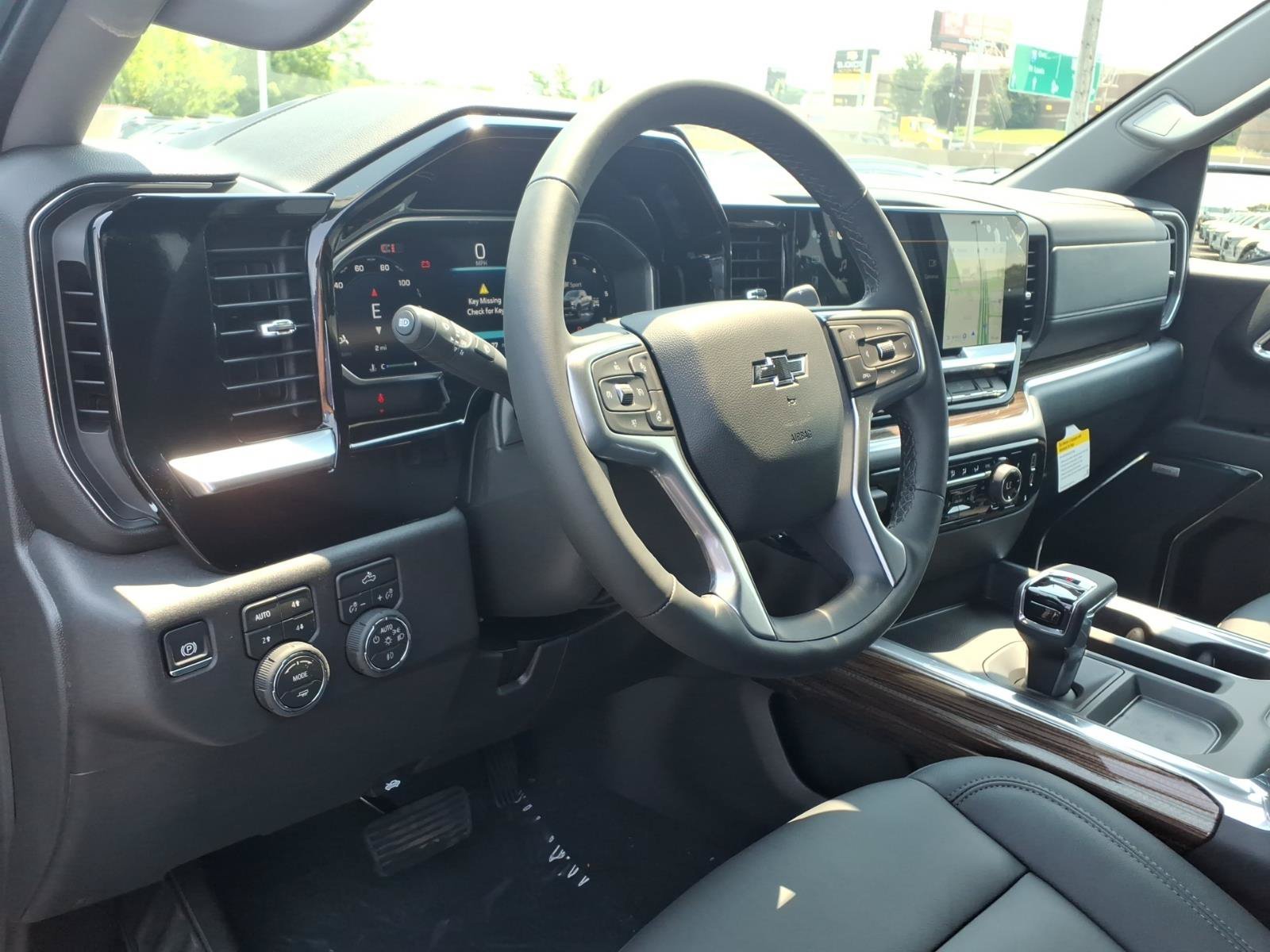 2026 Chevrolet Silverado 1500 LT Trail Boss - Photo 5