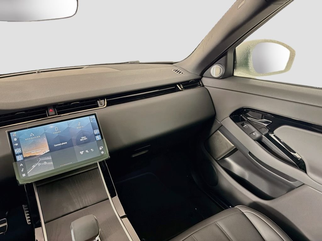 New 2026 Fuji White Land Rover Hoxton Edition image 25