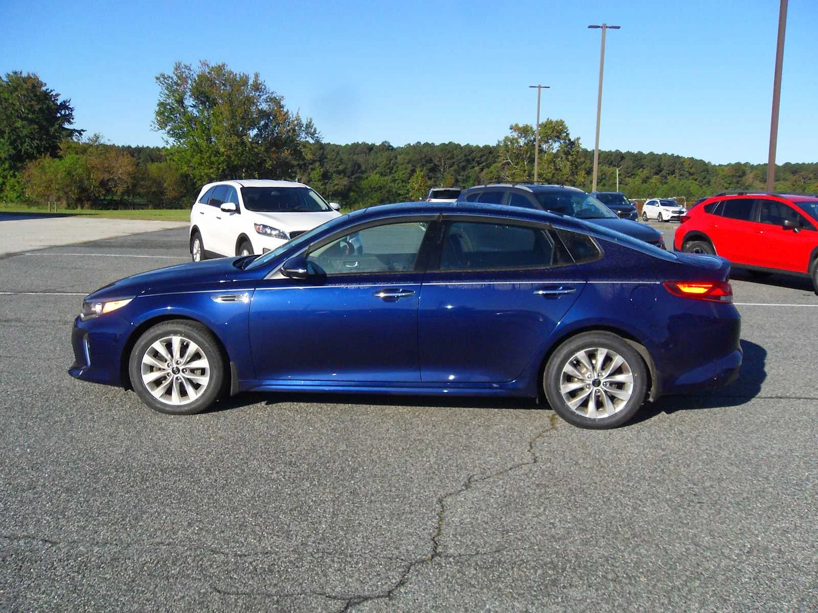 Used 2018 Kia Optima S with VIN 5XXGT4L36JG241550 for sale in Newark, DE
