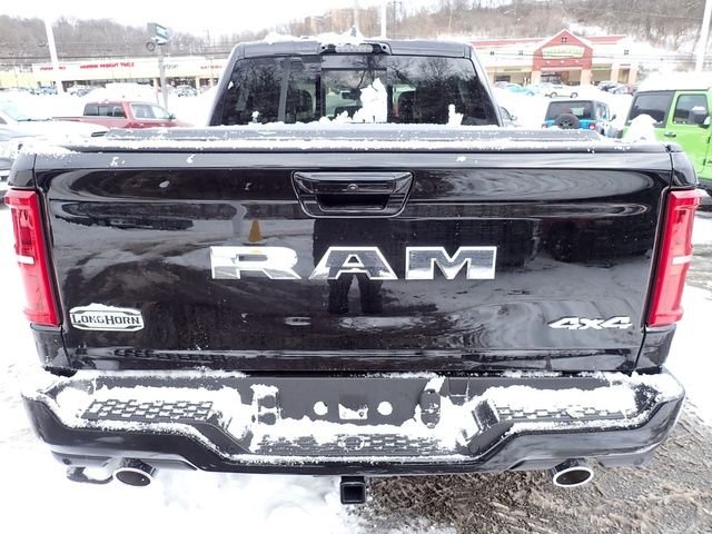 New 2026 Diamond Black Crystal Pearlcoat RAM Limited image 4