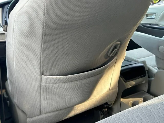Used 2015 Red Toyota LE image 42