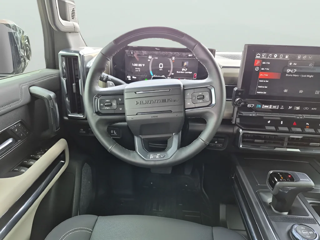 2026 GMC HUMMER EV 2X - Photo 31