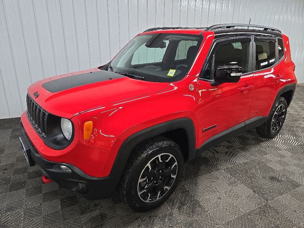 Used 2023 Red Jeep Trailhawk image 8