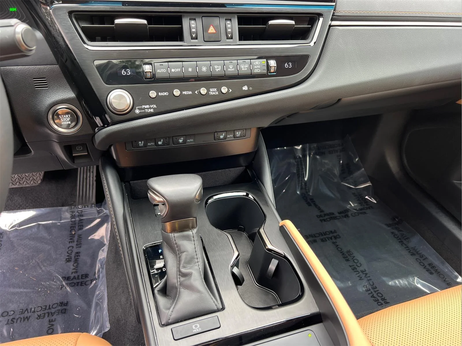 Certified Used 2025 Caviar Lexus 350 image 32