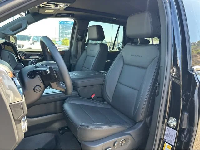 2026 GMC Yukon Denali - Photo 26