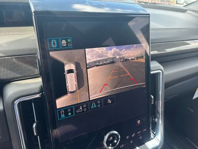 New 2026 Summit White GMC Elevation image 22