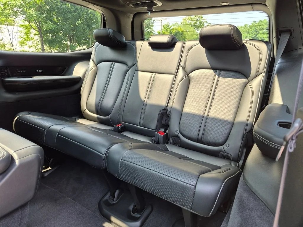 Used 2022 Gray Jeep Series I image 31