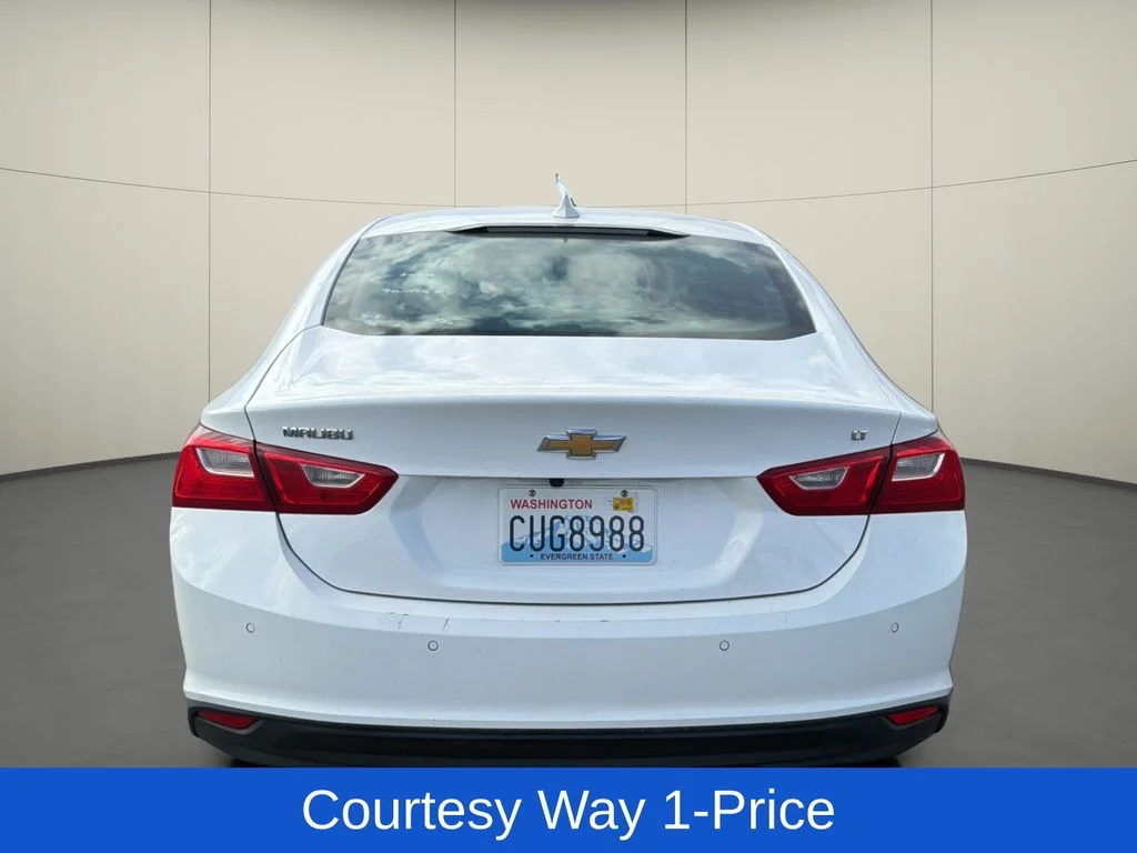 Used 2024 White Chevrolet LT image 8
