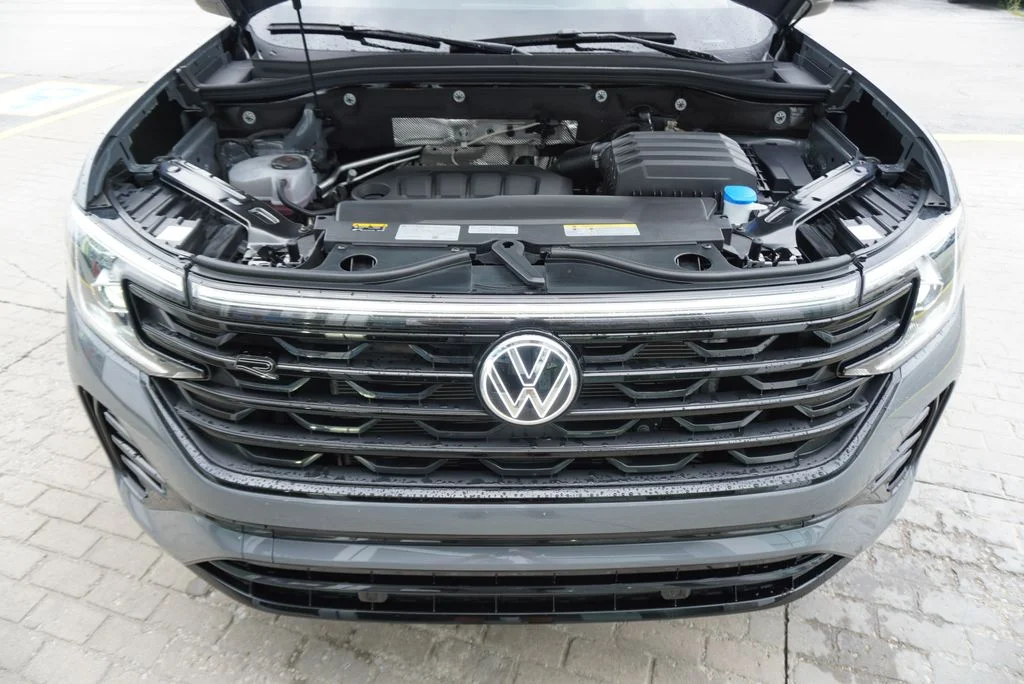 Used 2026 Gray Volkswagen 2.0T SEL R-Line Black image 37