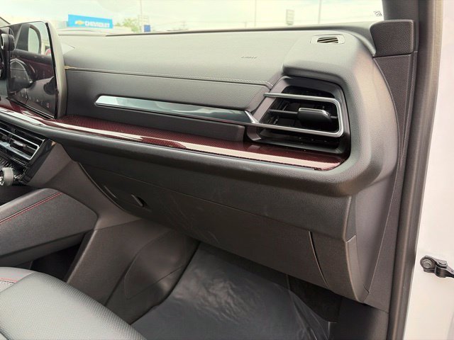 2025 Chevrolet Traverse Z71 - Photo 55