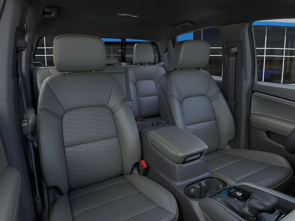 2026 Chevrolet Colorado ZR2 - Photo 16