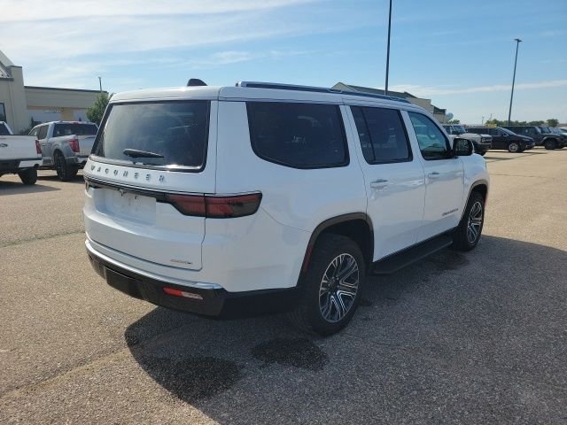 Used 2024 White Jeep Series II image 23