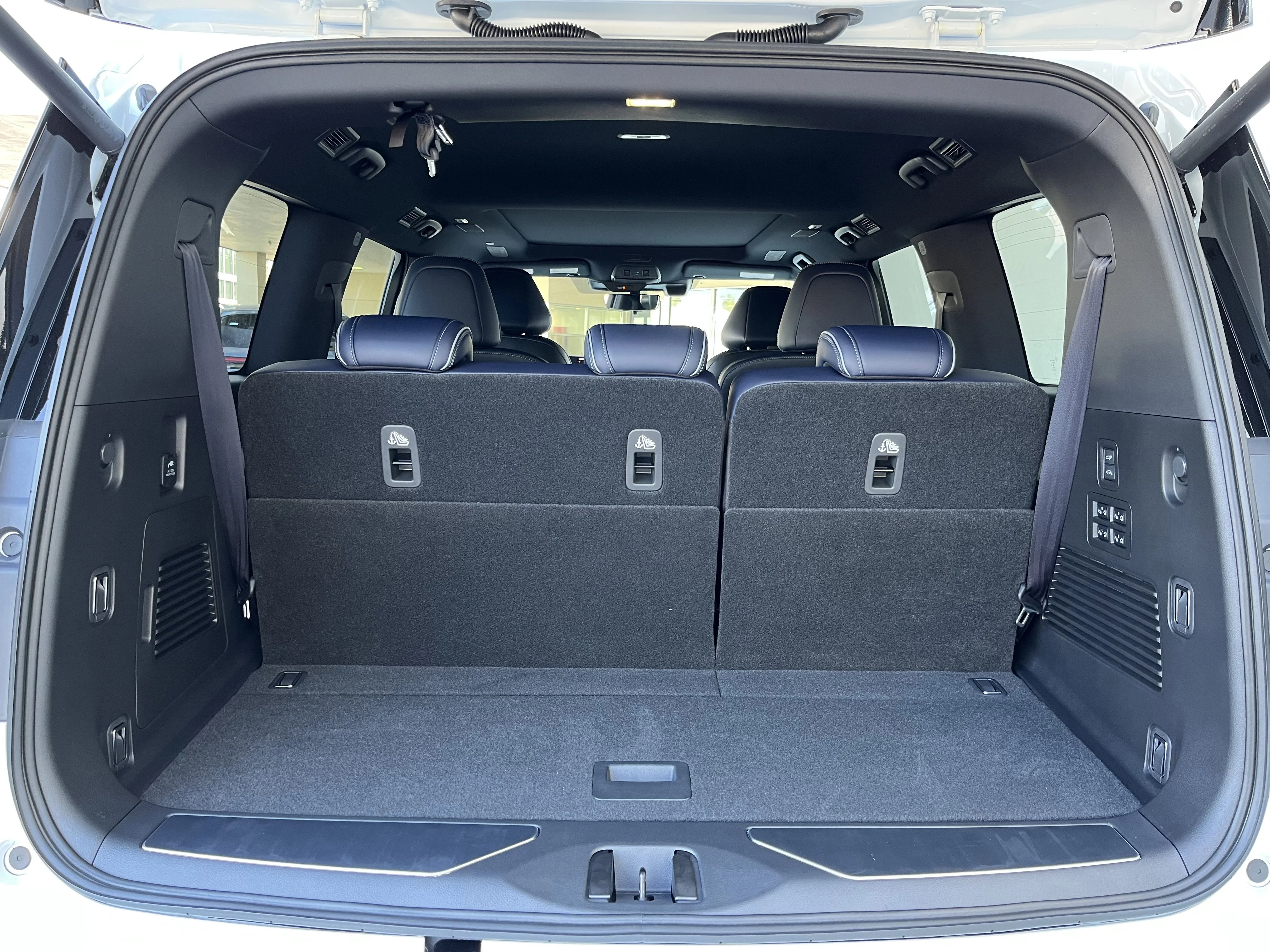 2026 INFINITI QX80 Sport - Photo 20