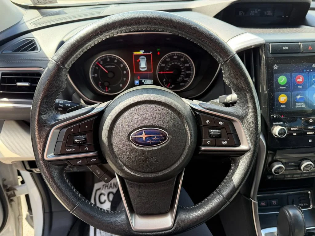 Used 2021 White Subaru Premium image 39