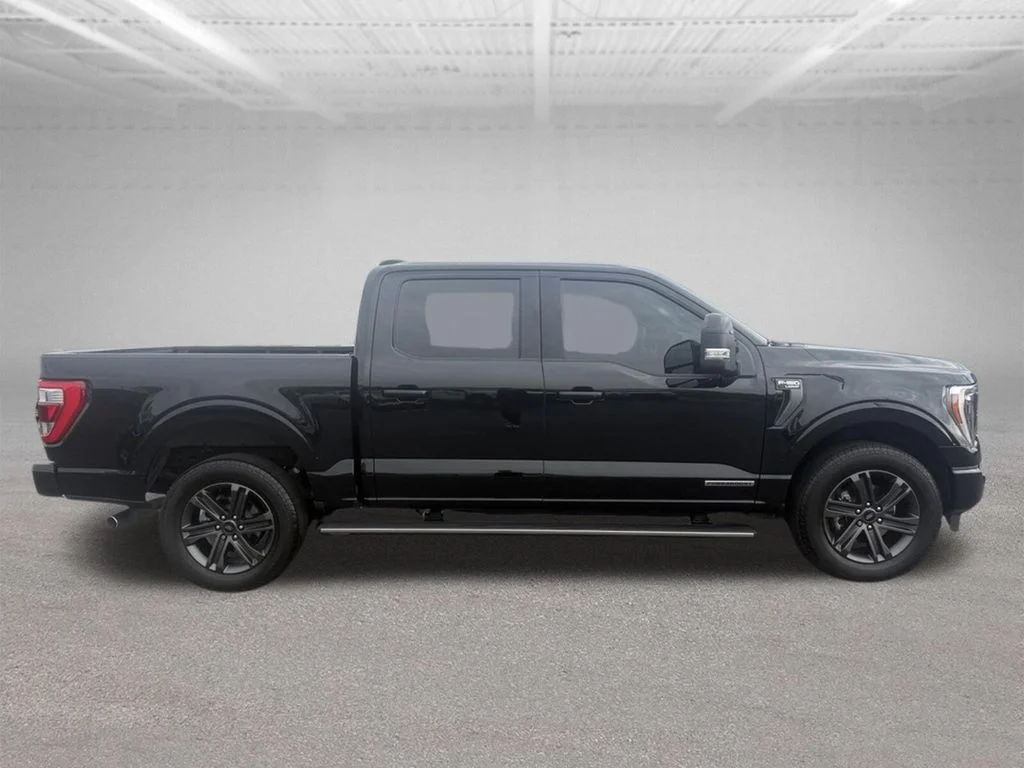 Used 2023 Black Ford Lariat image 3