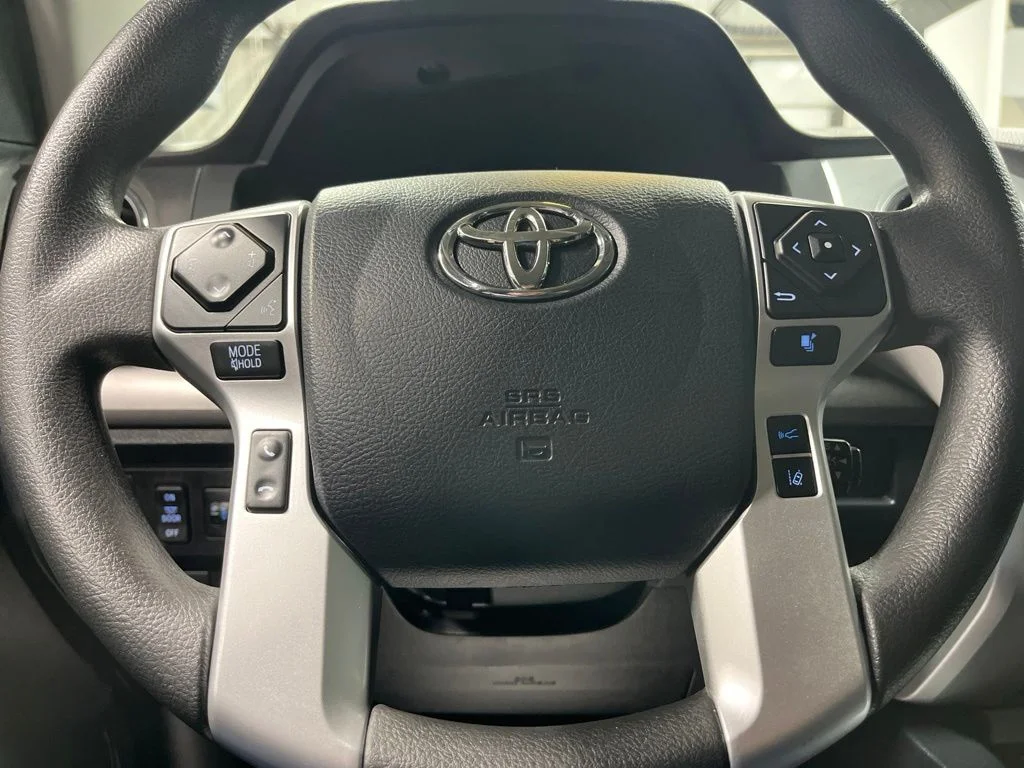 Used 2019 Gray Toyota SR5 image 16
