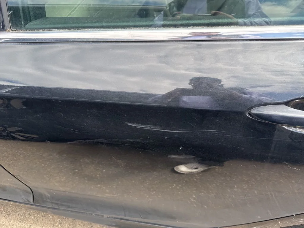 Used 2016 Black Chrysler Limited image 8