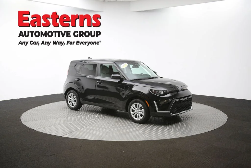 Used 2023 Black Kia LX image 47