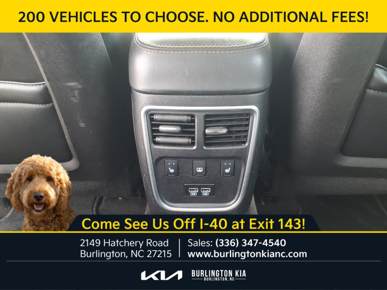Used 2015 Gloss Black Chrysler 300C image 5