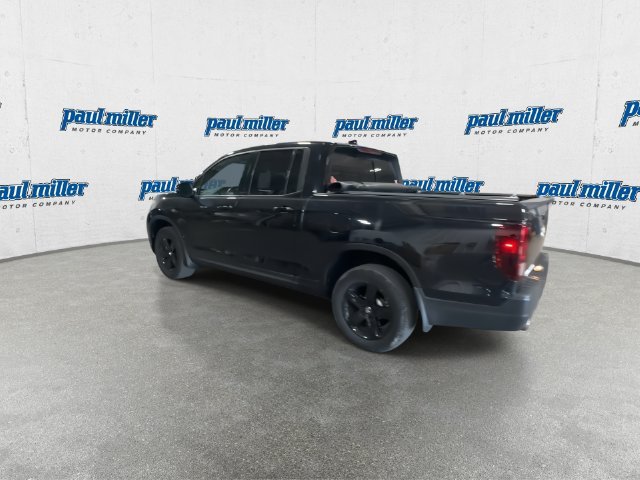 Certified Used 2023 Black Honda Black Edition image 8