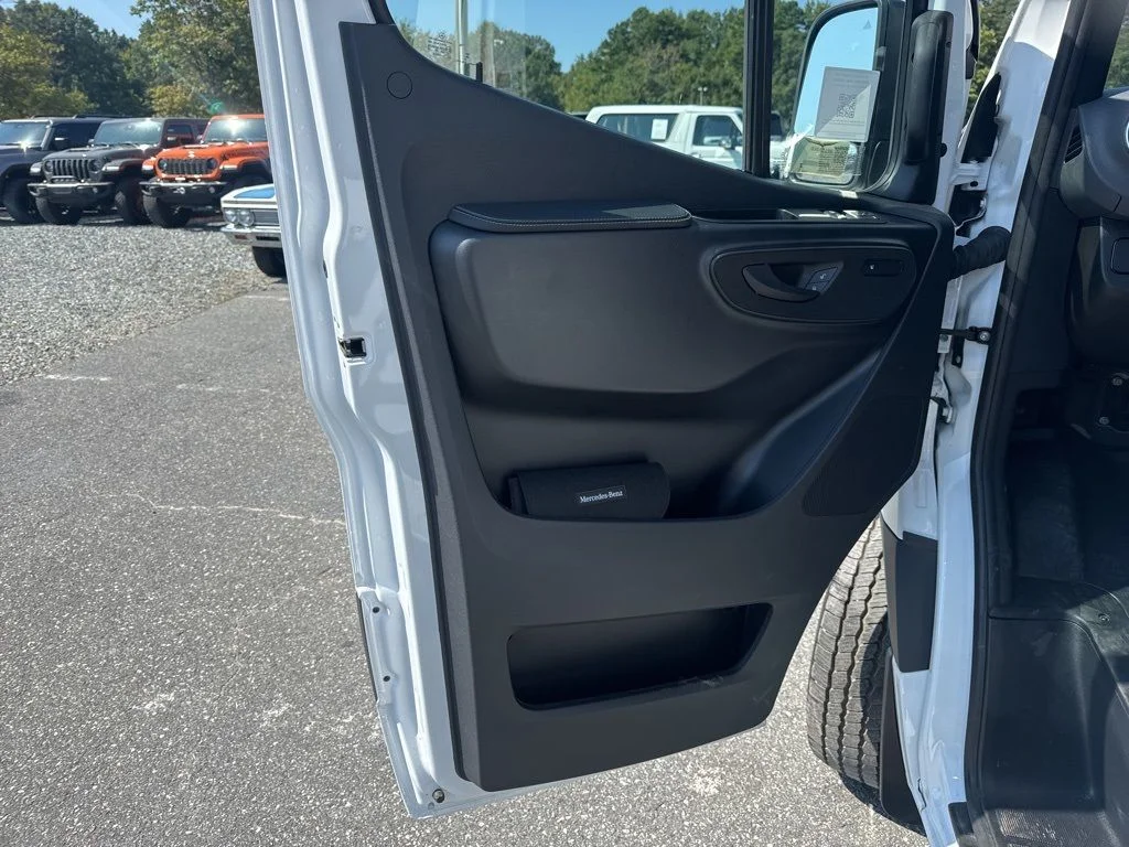 2025 Mercedes-Benz Sprinter Passenger Van Base - Photo 23