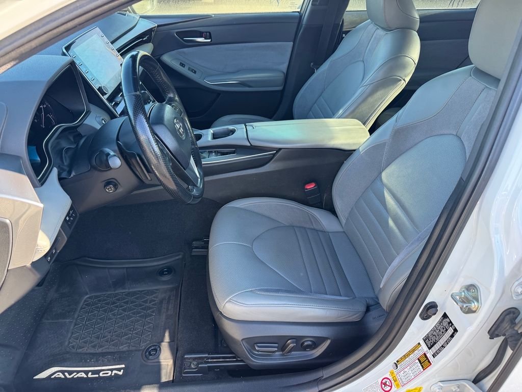 Used 2019 Beige Toyota Touring image 5