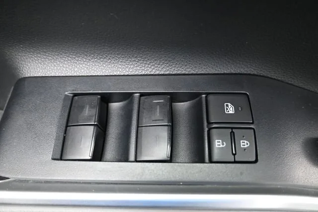 Used 2022 Moon Dust Toyota XLE image 12