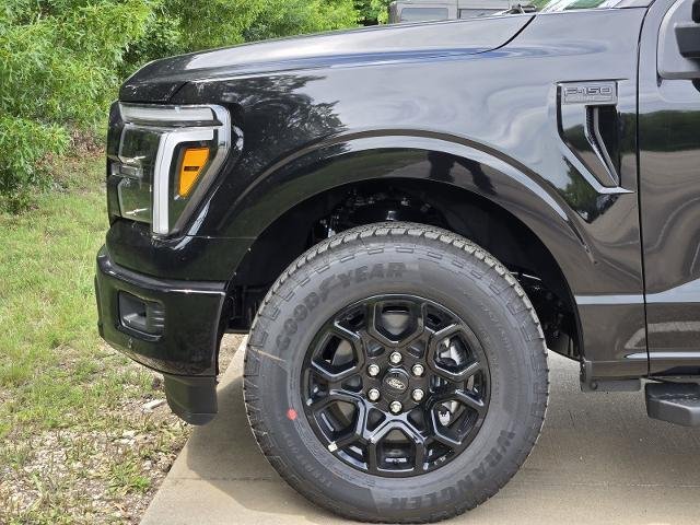 New 2026 Agate Black Metallic Ford Lariat® image 23
