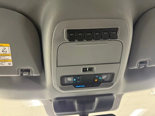 New 2026 Oxford White Ford F-450® XL image 21