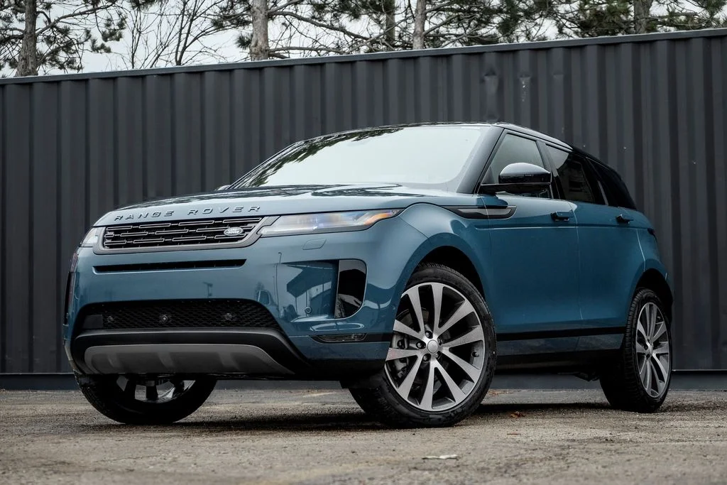 2026 Land Rover Range Rover Evoque S's photo