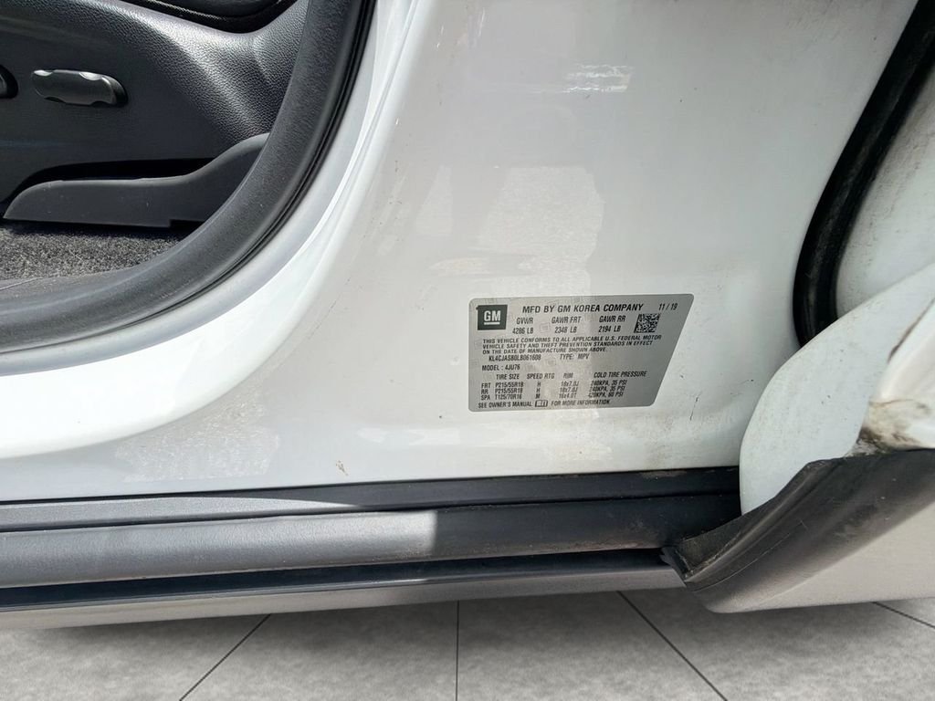 Used 2020 White Buick Preferred image 25