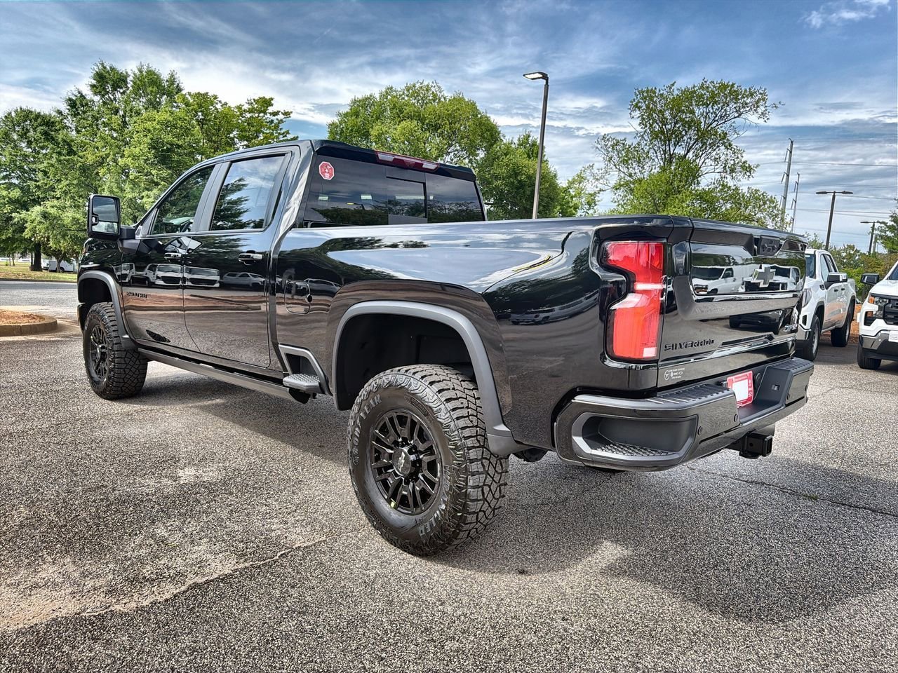 2026 Chevrolet Silverado 2500 HD ZR2 - Photo 6