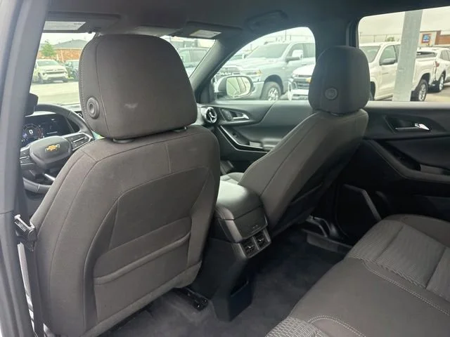 2025 Chevrolet Equinox LT - Photo 28