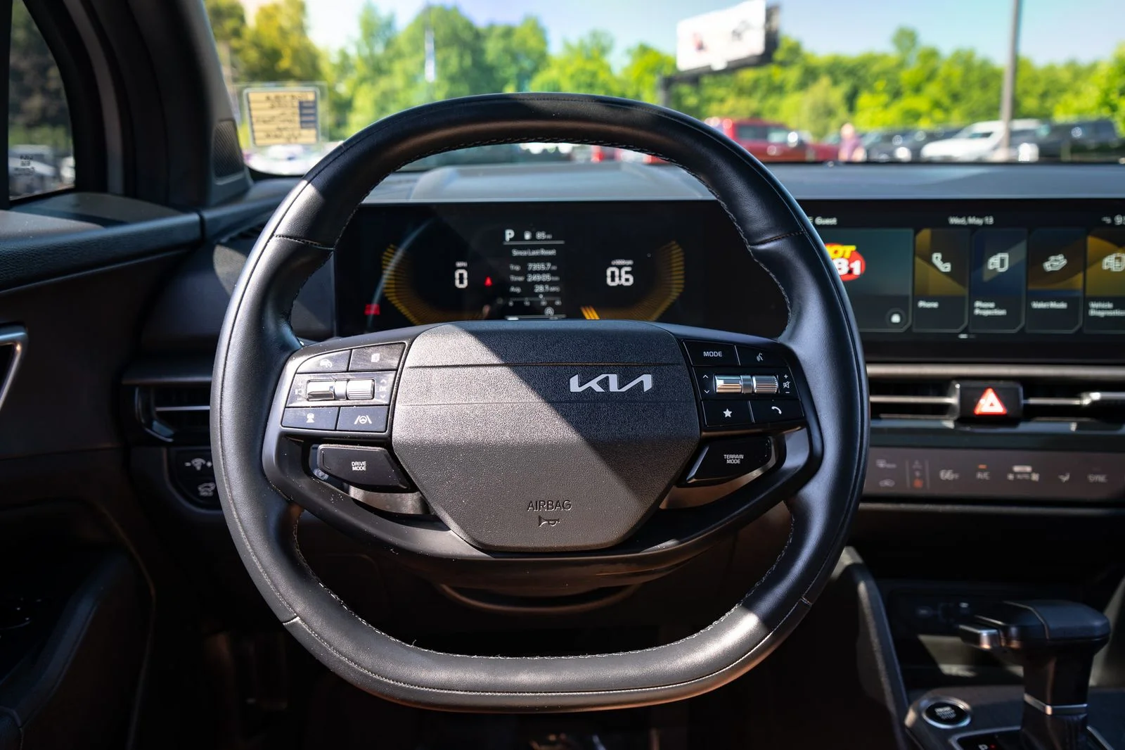 Used 2026 Gray Kia X-Line image 29