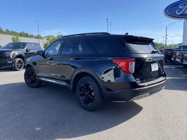 2024 Ford Explorer XLT - Photo 6