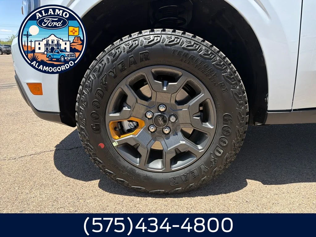 New 2026 Space White Metallic Ford Tremor® image 27