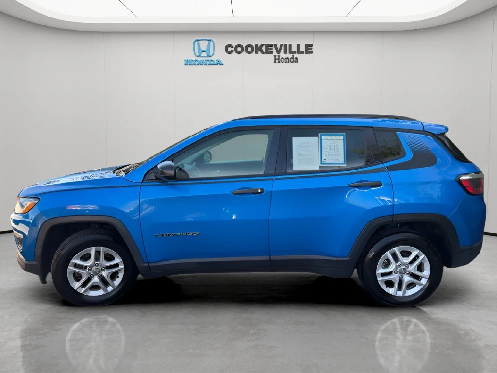 Used 2018 Laser Blue Pearlcoat Jeep Sport image 3