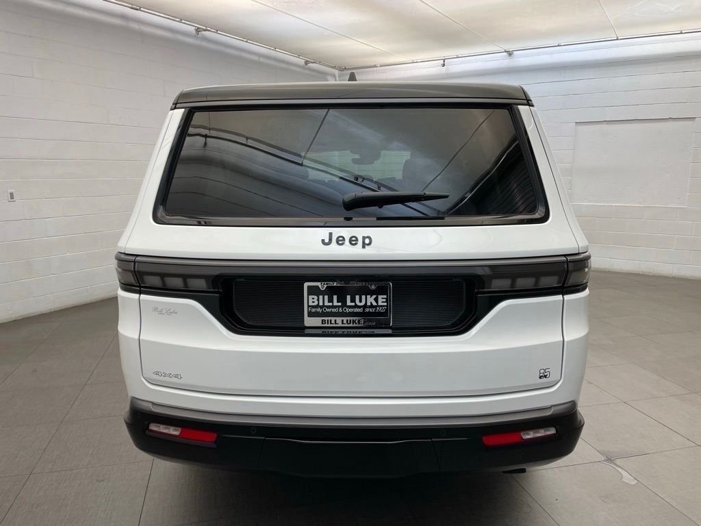 New 2026 Bright White Clear-Coat Exterior Paint Jeep 85th Anniversary Edition image 5
