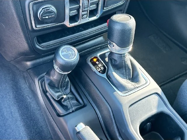 2026 Jeep Gladiator Sport - Photo 12