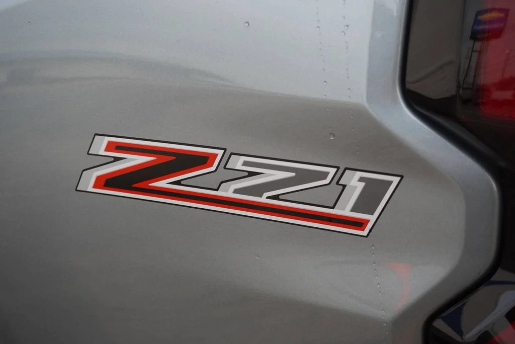 New 2026 Sterling Gray Metallic Chevrolet Z71 image 28