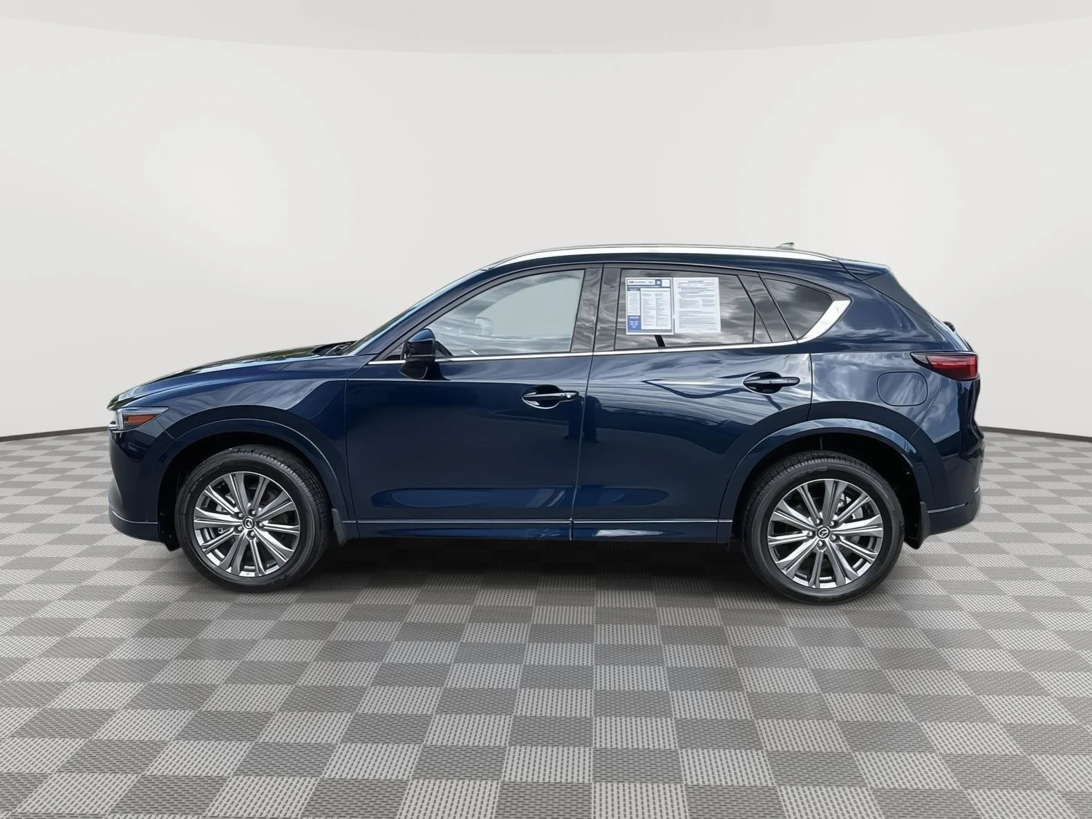 Used 2025 Deep Crystal Blue Mica Mazda 2.5 Turbo Signature image 10