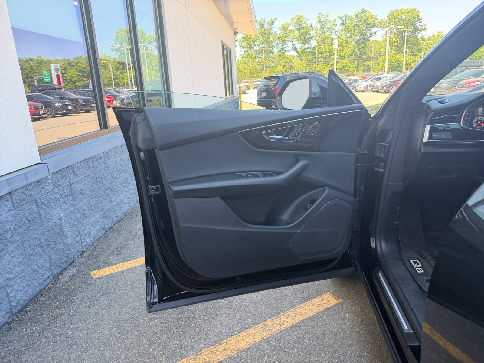 Used 2021 Black Audi Premium image 29