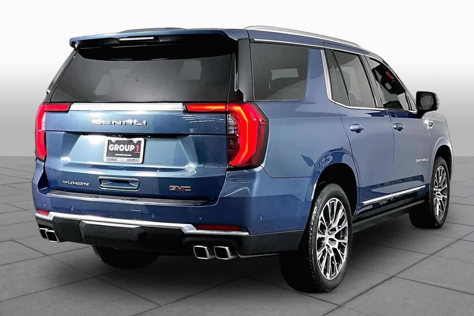 2026 GMC Yukon Denali - Photo 13