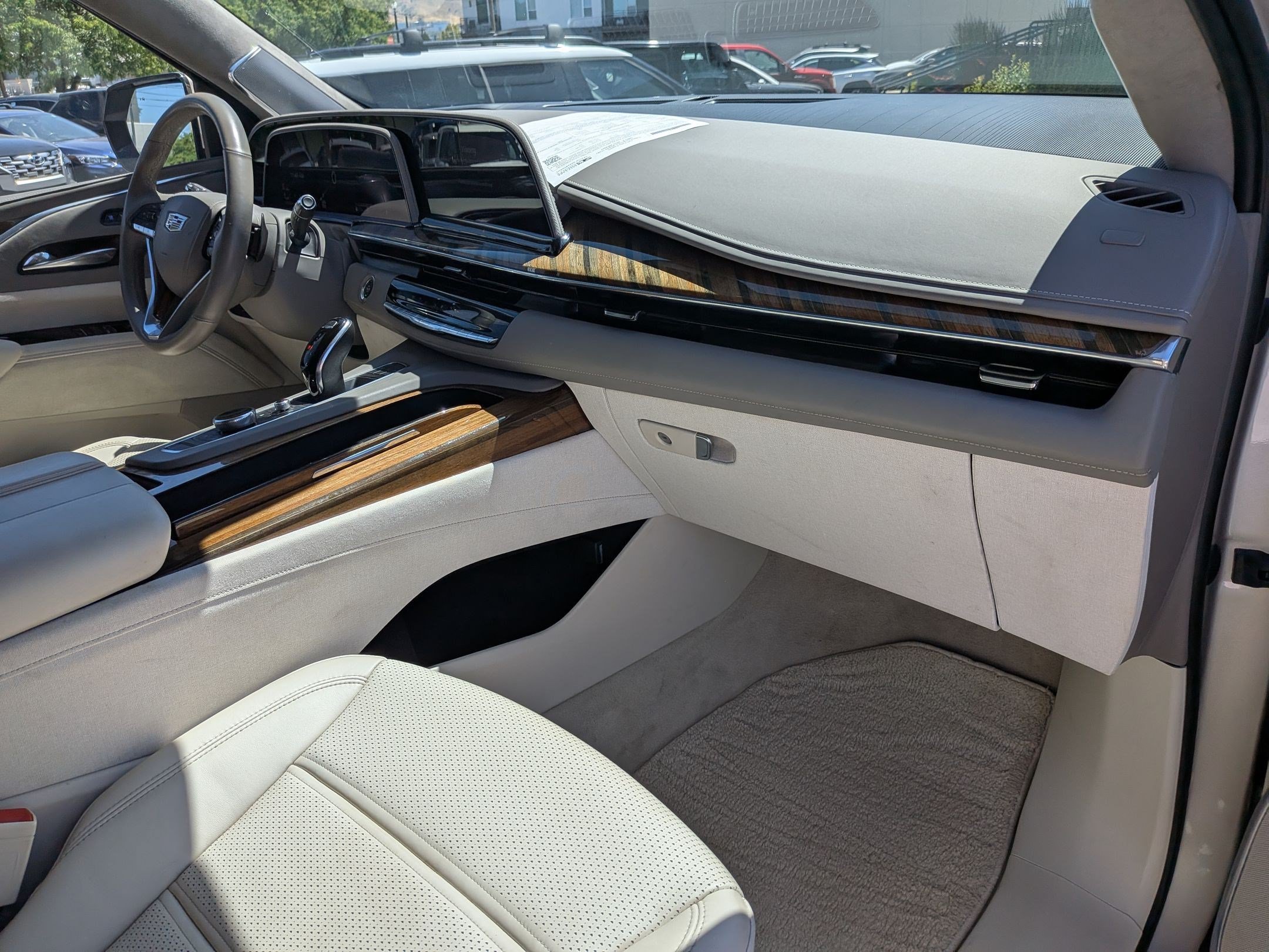 Used 2021 Sandstone Metallic Cadillac Premium Luxury Platinum image 34